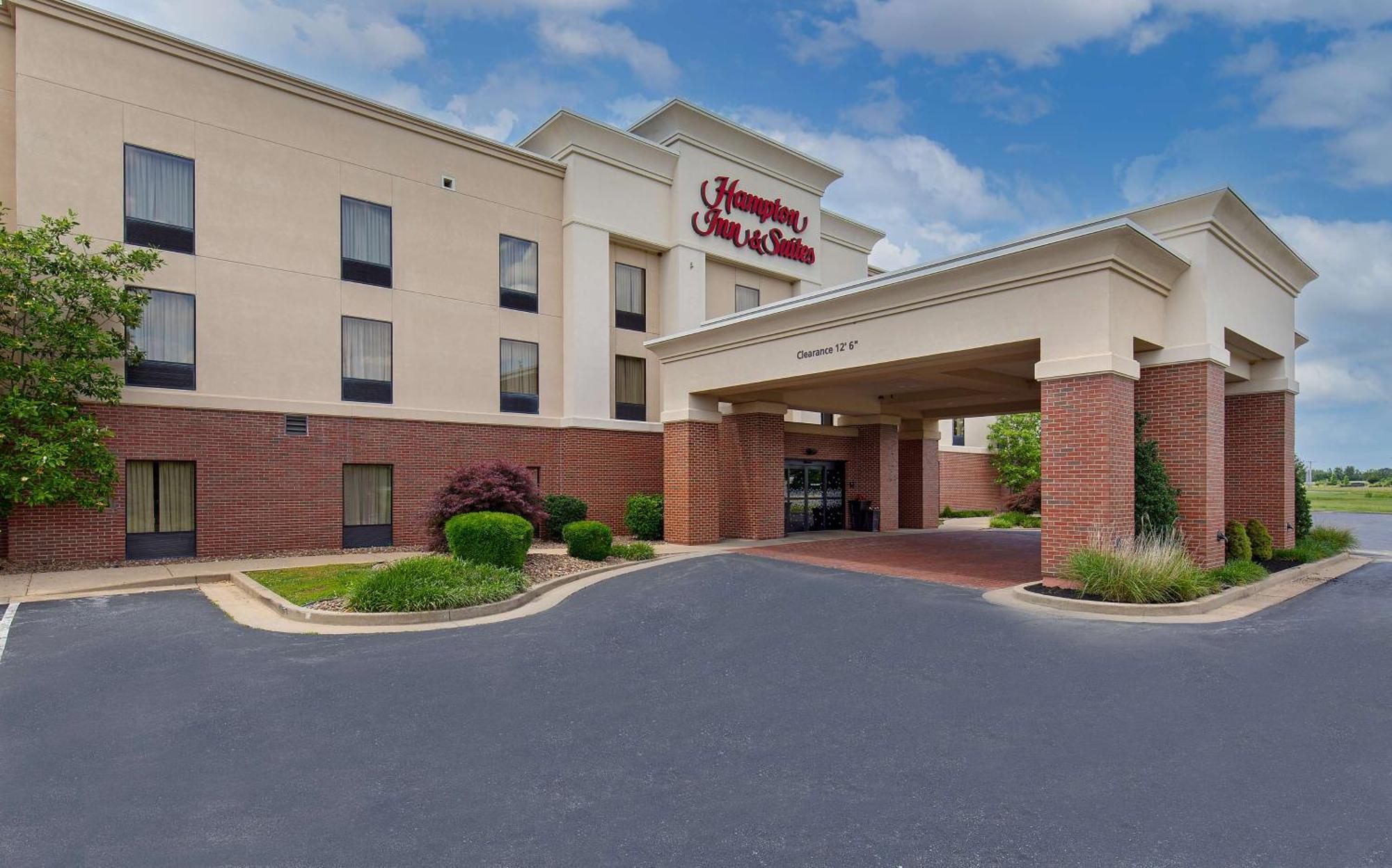 Hampton Inn & Suites Madisonville Exteriér fotografie