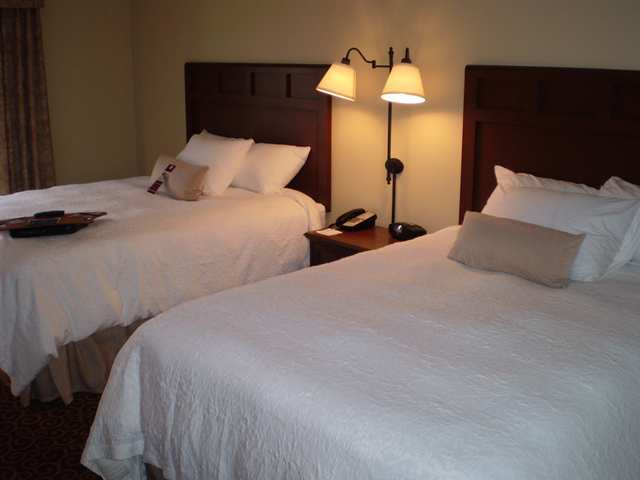 Hampton Inn & Suites Madisonville Pokoj fotografie